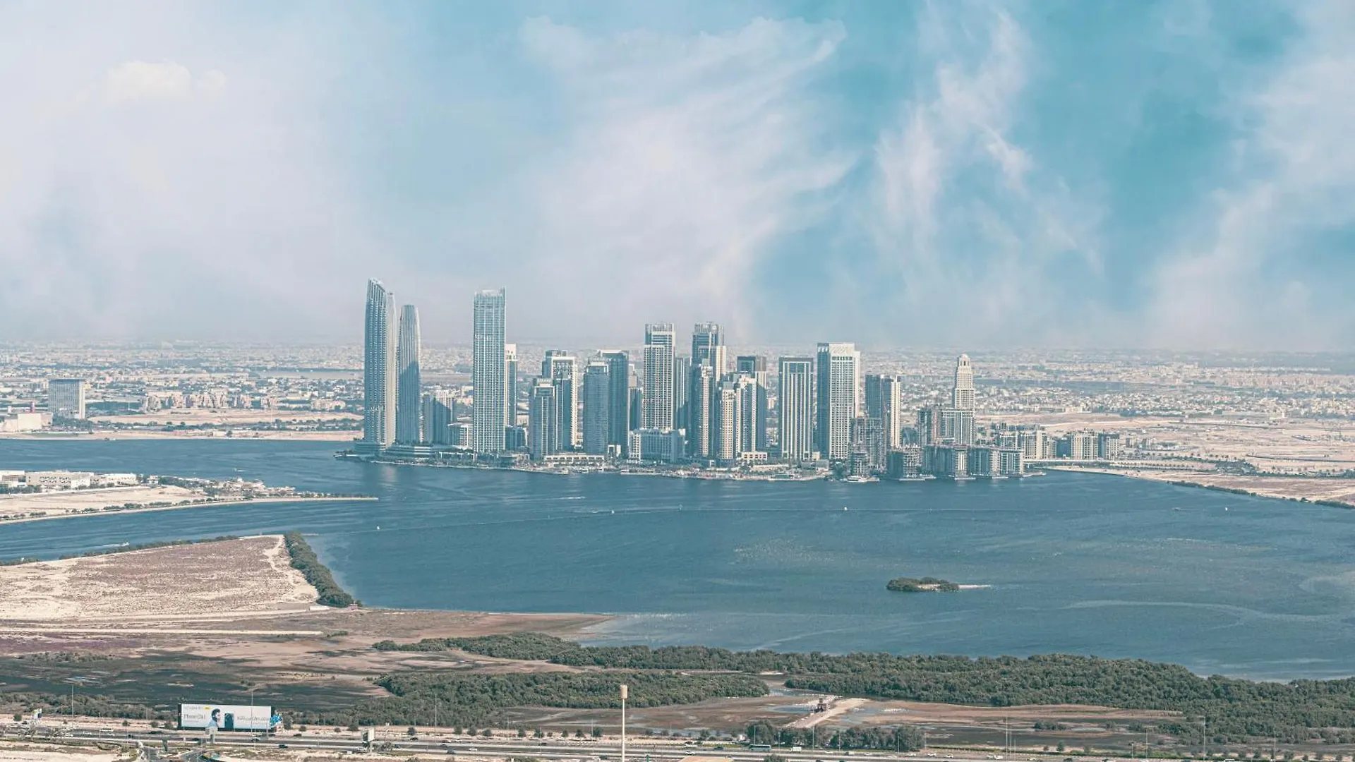 Apartment Amazing Oasis 1500 Sqft View Hotel Amenities Dubai United Arab Emirates