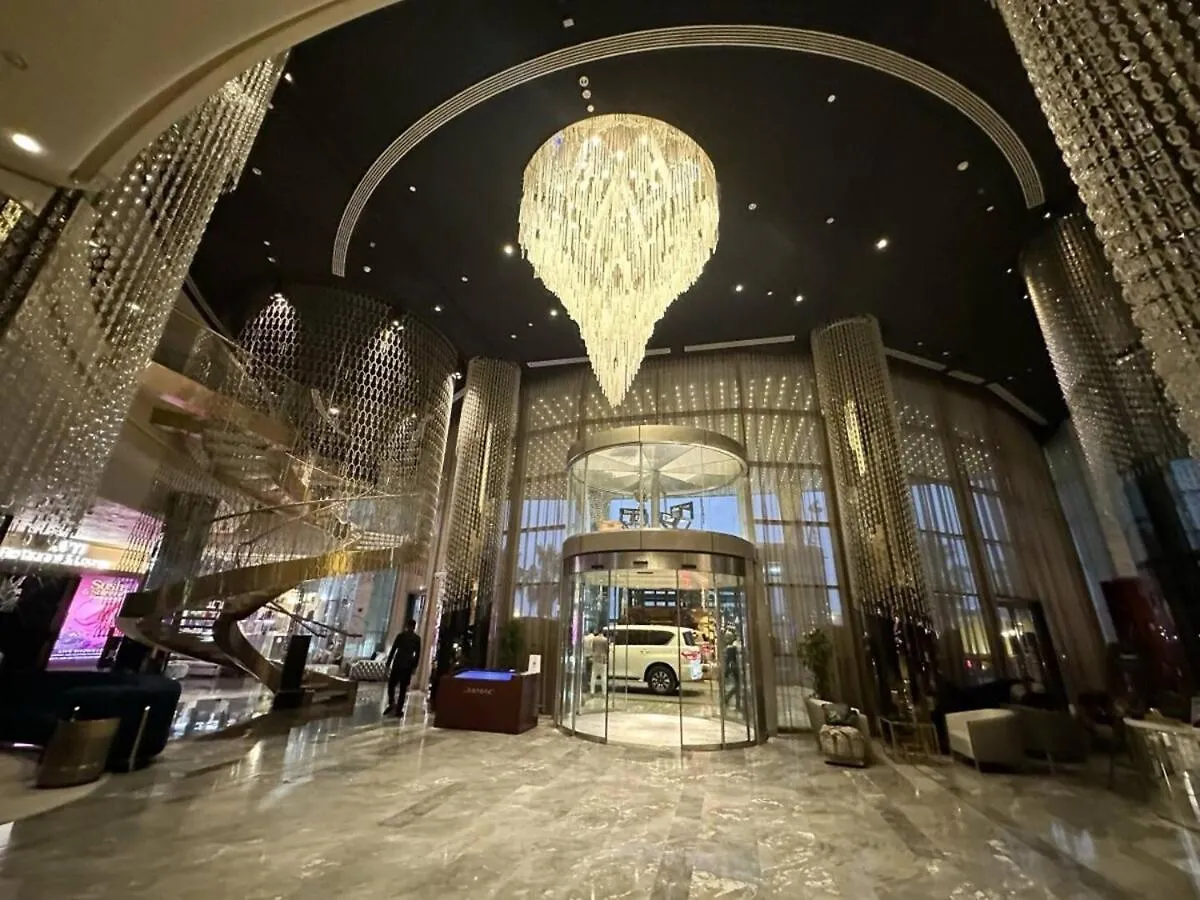 Amazing Oasis 1500 Sqft View Hotel Amenities Dubai