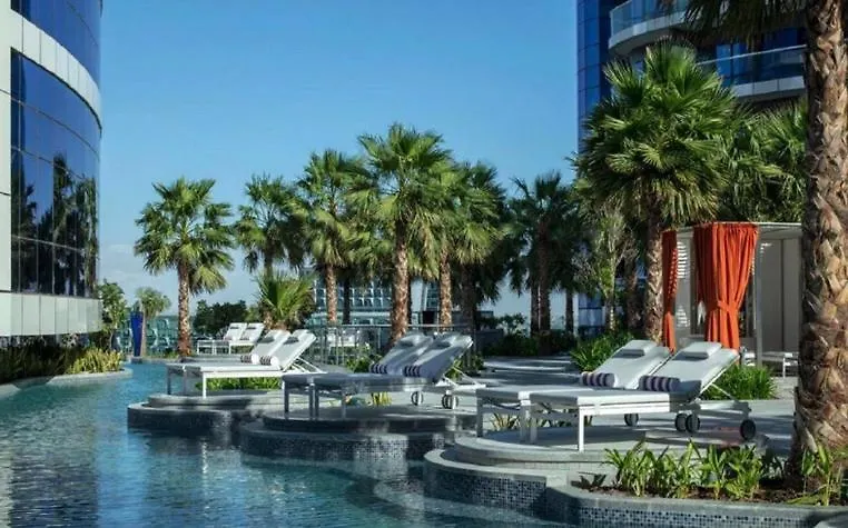 Amazing Oasis 1500 Sqft View Hotel Amenities Dubai